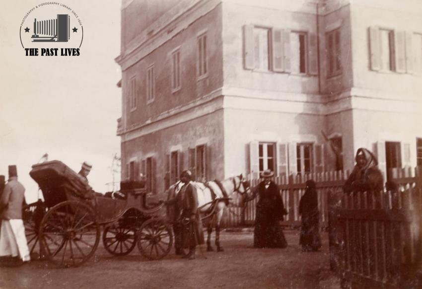 1898 in front of the railway station in Damietta