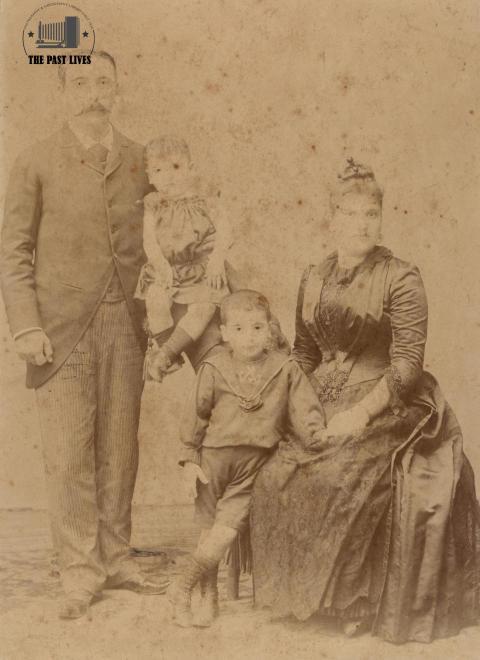 Egypt, Group portrait 1884