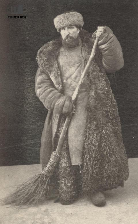 1877 Russia | Moscow - cleaner
